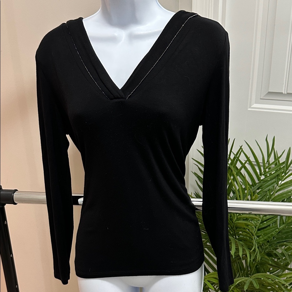 White House Black Market Black V-Neck Long Sleeve elegant Top
